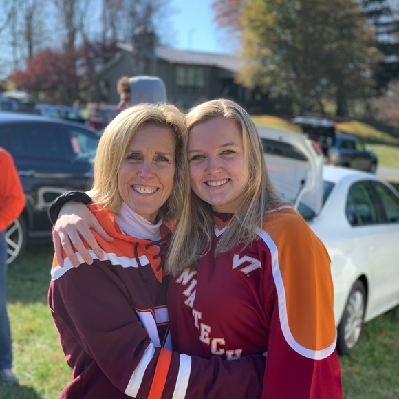 Meet your Posher, Devin - Picture 1 of 1